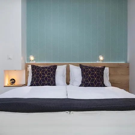 Center Nina Apartamento